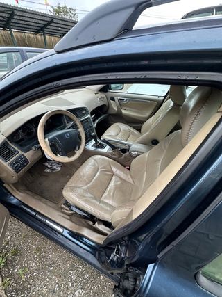 Despiece Volvo XC70 D5 AWD