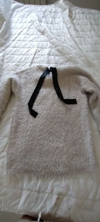 Maglioncino donna grigio con cuori neri