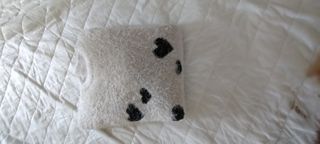 Maglioncino donna grigio con cuori neri