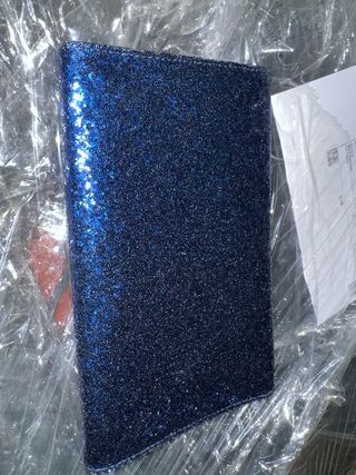 Bolso de fiesta azul con brillos
