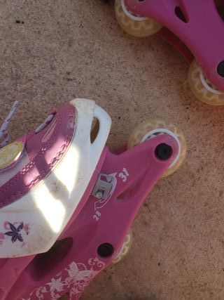 Patines ajustables rosa talla 28-31