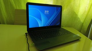 Portátil HP 8GB RAM SSD 250GB Negro