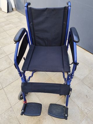 Silla de ruedas plegable