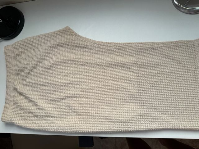 Conjunto Top y Falda Beige Shein Talla S