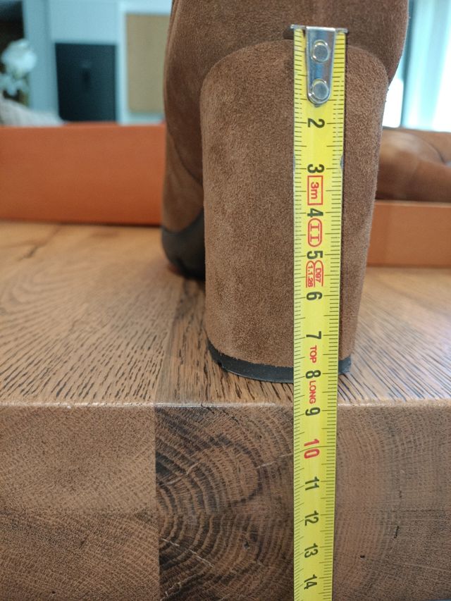 Botín tacón serraje nuevo a estrenar