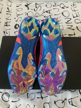 Botas de fútbol Adidas Predator gama alta talla 43
