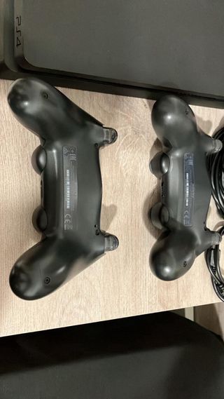 Play Station 4