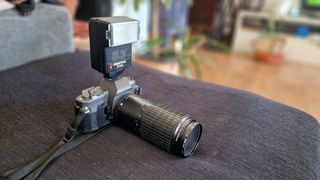 Cámara Pentax P30 T + Objetivos + Flash