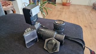 Cámara Pentax P30 T + Objetivos + Flash