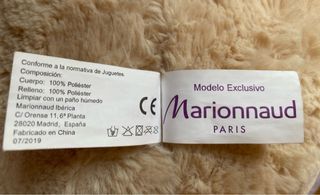 Reno Marionnaud París. Peluche decoración Navidad.