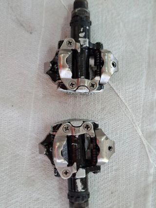 Pedales Shimano PD-M520