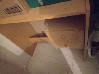 Mesa de escritorio de madera