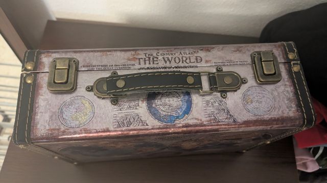 Maleta Decorativa Mapa del Mundo