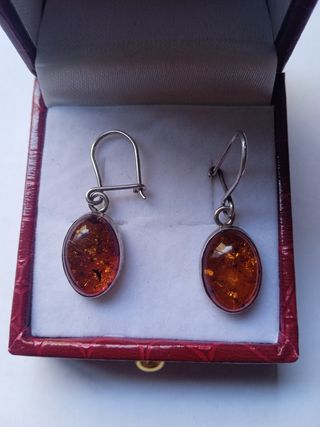 Pendientes ámbar y plata antiguos largo 3 cm.