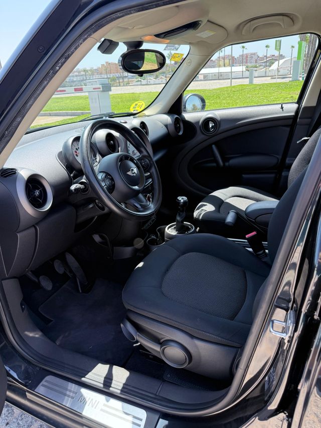 MINI Countryman 2011