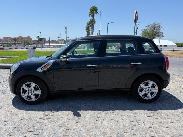 MINI Countryman 2011