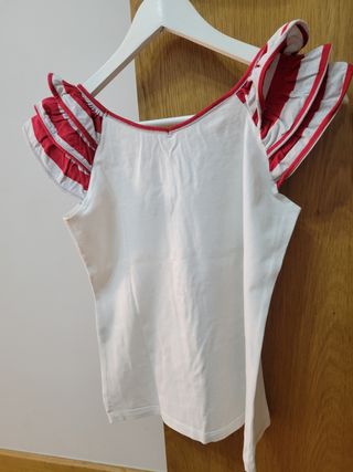 Camiseta Lolitas blanca con dibujo y pantalón pepe