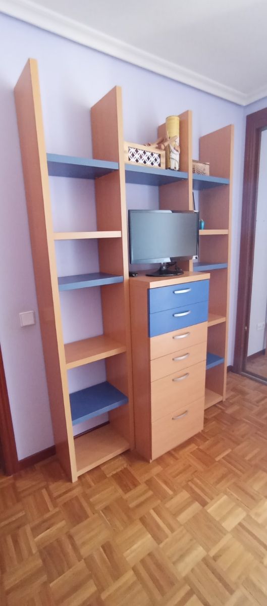 Cama juvenil con cajones