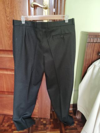 Pantalón de caballero negro