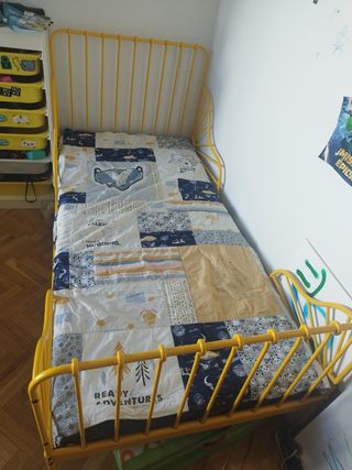 Cama infantil Ikea Minnen amarilla (2 Uds 150€)