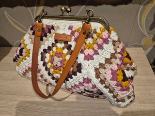 Bolso crochet boquilla metálica multicolor