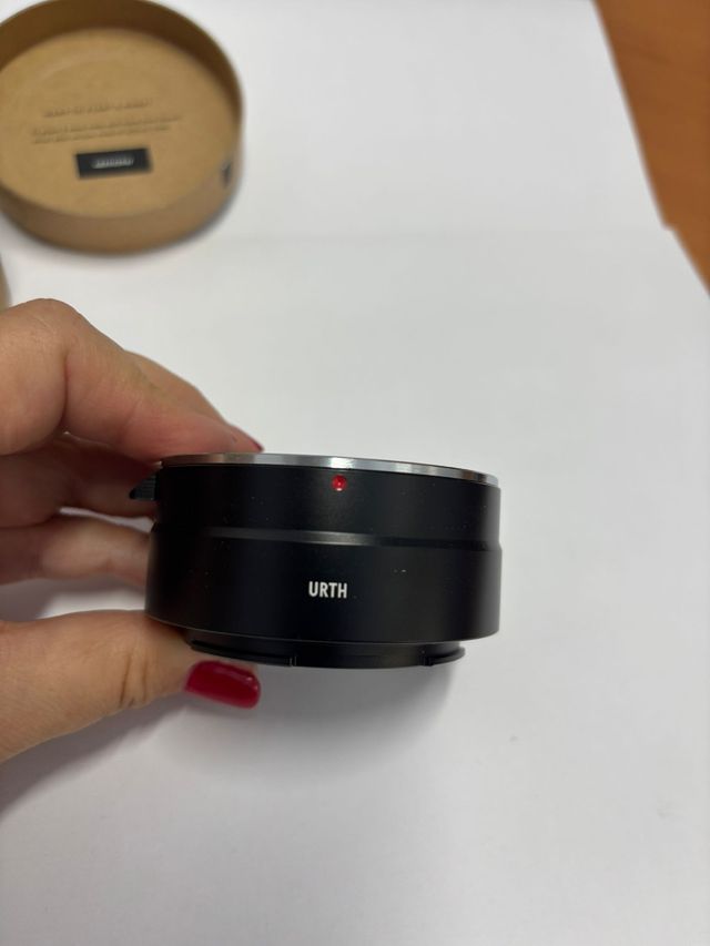 Adaptador de objetivo Canon EF/EF-S a cámara Nikon