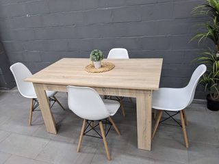 MESA/COMEDOR NORDICA + 4 SILLAS