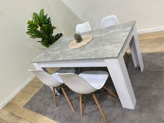 MESA/COMEDOR NORDICA + 4 SILLAS