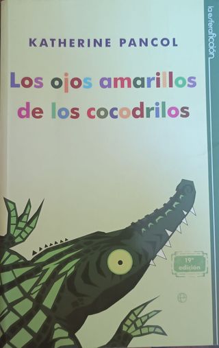 Los ojos amarillos de los cocodrilos