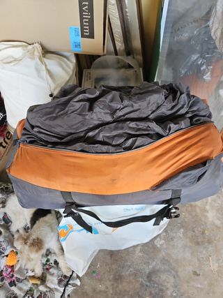 Tienda de campaña Igloo para 5 personas.