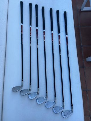 Juego de hierros de golf Taylormade M4