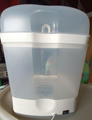 Esterilizador Biberones Chicco 2 en 1+regalos