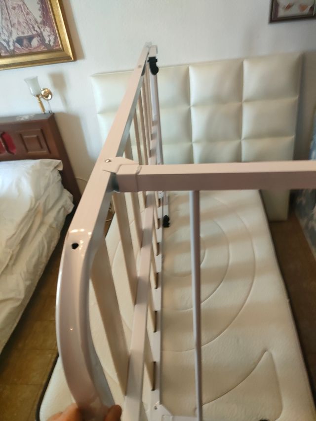 Cama 90 compuesta por somier y colchón