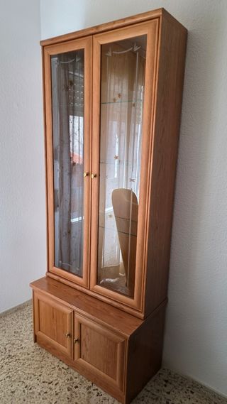 Mueble de salón / Boiserie de madera