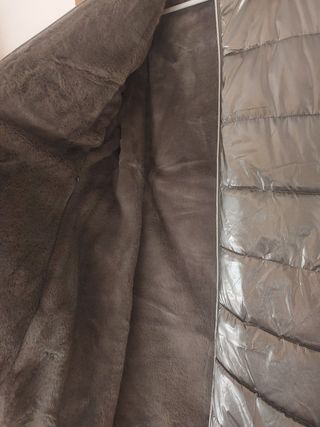 Chaquetón plateado con capucha REVERSIBLE