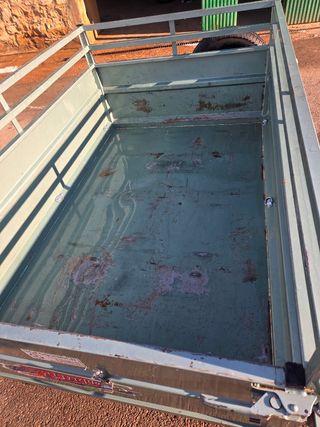 Remolque basculante para coche