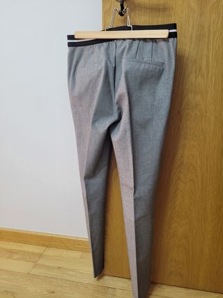 Pantalón de vestir gris