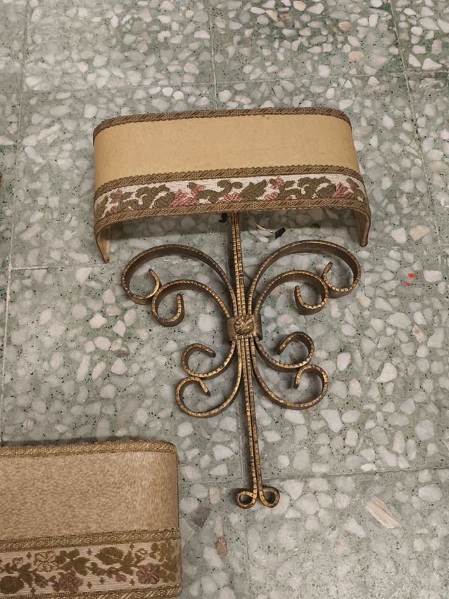 Aplique Vintage Dorado