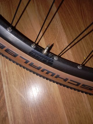Cube Flying Circus Dirt 24" Bici