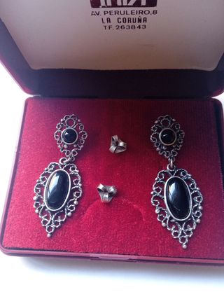 Pendientes antiguos plata y azabache