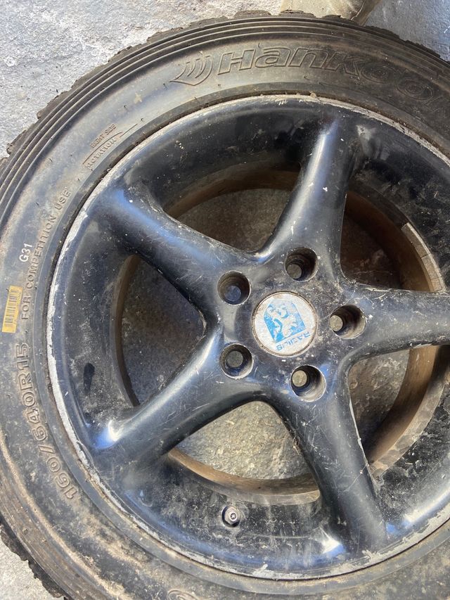 Ruedas de tierra hankook