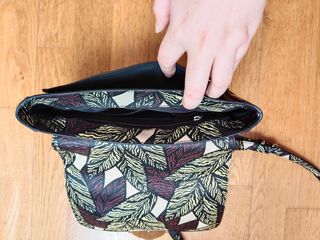 Bolso Bimba y Lola estampado hojas