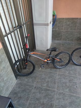 Bici BMX Monty
