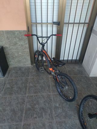 Bici BMX Monty