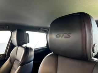 PORSCHE Macan GTS