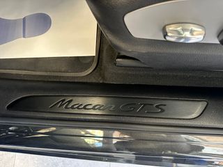 PORSCHE Macan GTS
