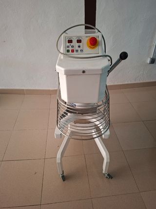 Batidora Amasadora Profesional Saus