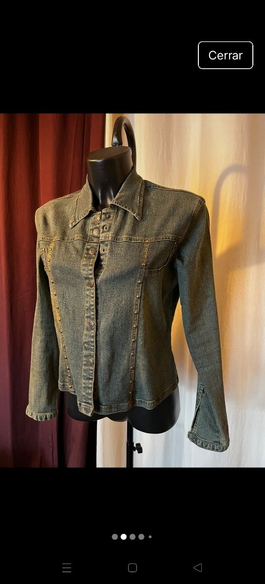Chaqueta Vaquera con dorados