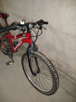  Bicicleta para niñ@s roja
