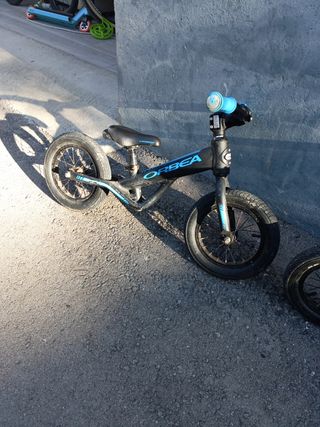 Bici de equilibrio Orbea negra/azul